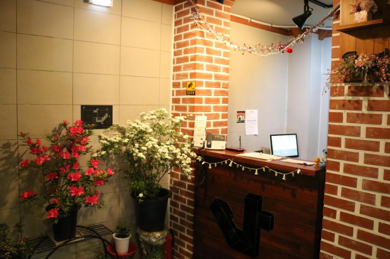 Dadareum Guesthouse Seoul Exterior photo